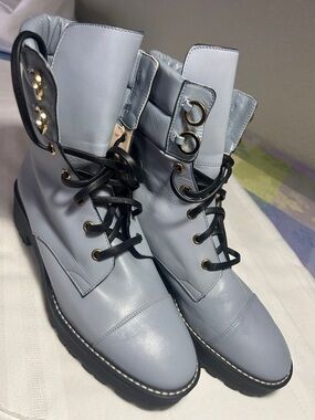Stuart Weitzman Light Gray Lace-Up Combat Boots with Black Laces